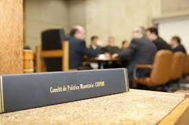 To ensure the stability of the currency purchasing power, to foster a sound, efficient and competitive financial system, and to promote the. Selic Confira A Opiniao De Especialistas Sobre Qual Sera A Nova Taxa Mercado E Investidor