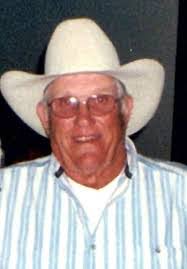 Billy Looney's Instagram, Twitter & Facebook