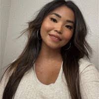 Juliet Lowery's Instagram, Twitter & Facebook