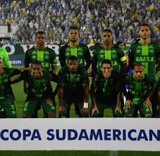 Maybe you would like to learn more about one of these? Sp Fussball Flugzeugabsturz Kolumbien Spieler Brasilien Solidaritat Meldung Solidaritat Fur Chapecoense Spieler Gratis Und Kein Abstieg Welt