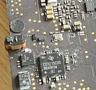 How hard would it be to replace this chip (micro soldering ...