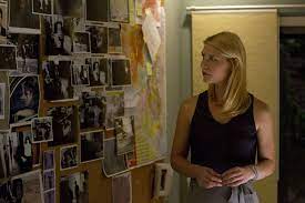 Homeland Season 1 Episode 4 Still Carrie Tv Show Photo Carrie Mathison Homeland Tv Series Homeland
