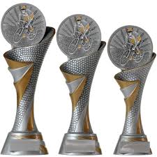 Szklanki o pojemności 27 cl i 35 cl są ponadto gotowe na. Pokale Preise Pokal Trophae Radsport Radrennen Serie Salaka Aus Resin Pvc 3 Grossen Fazendaguimaraes Com Br