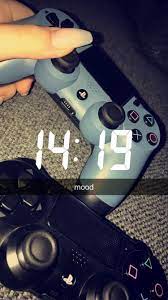 See more ideas about ps4 controller, ps4, playstation controller. Pin By Camila Millan On Fondos Snapchat Girls Selfie Poses Instagram Instagram Photo Inspiration