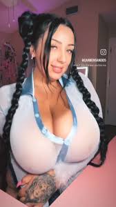 Off set Carmen Sandi fucking outside