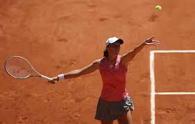 To legalny bukmacher posiadający zezwolenia na urządzanie zakładów wzajemnych w polsce. Iga Swiatek Celebrates Birthday With Comfortable Victory Over Juvan Ubitennis