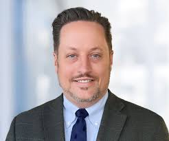 Jason Winslow's Instagram, Twitter & Facebook