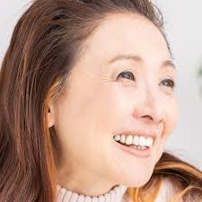 Irene Lovato's Instagram, Twitter & Facebook