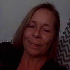 Laura Beron's Instagram, Twitter & Facebook