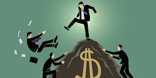 Ben onları eşdeğerden ziyade yan yana kullanmaya çalışıyorum. Mahfi Egilmez Turkiye De Tam Anlamiyla Var Diyebilecegimiz Tek Grup Kucuk Burjuvalardir