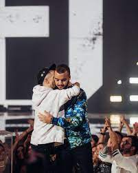 Le couple semble très fatigué depuis la fin du tournage des marseillais à dubaï. Bigflo Oli On Instagram Jamais Sans Mon Frere Odieuxboby Avec Images Bigflo Et Oli Instagram Frere