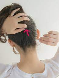 逆りんぱポニーテールのやり方 逆くるりんぱで簡単ヘアアレンジ 簡単 ヘアアレンジ 簡単ヘア ヘアアレンジ