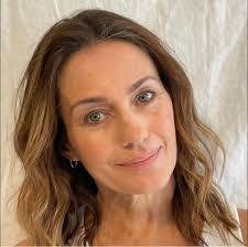 Kerrie Allen's Instagram, Twitter & Facebook