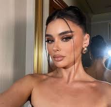 Lorena Chavarria's Instagram, Twitter & Facebook