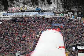 Karl geiger hingegen hatte seine probleme. Fis Skisprung Weltcup Willingen 2021 Ohne Zuschauer Ski Club Willingen E V