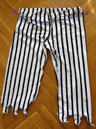 Moi j'utilise beaucoup la ouate de rembourrage et je vous conseille peut être un pique en bois pour brochettes. 200 Idees De Costume Halloween Idees De Deguisement Deguisement Halloween Deguisement