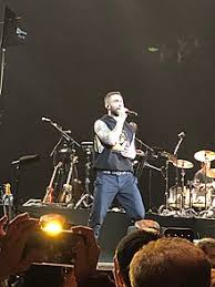 Adam Levine Wikipedia