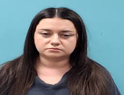 Tonya Lane Davidson Charges: Driving Under The Influence Unlawful  Possession Of Drug Paraphernalia Unlawful Possession Of Drug Paraphernalia  This information and more is available at https://roanesheriff.com