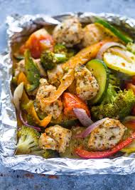 After grilling, simply open the top of the packet and eat. Easy Baked Italian Chicken And Veggie Foil Packets Gimme Delicious