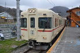 railroad in japan 日本の鉄道 おしゃれまとめの人気アイデア pinterest 8478 k 大阪市内 留置 渋谷駅