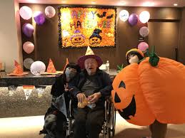 アズハイム練馬ガーデン】たくさんのハロウィン装飾で彩ったハロウィンパーティーでした！ | 【公式】介護付有料老人ホームアズハイム