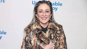 Heaton Patricia - Beyond the Screen of Naked Fakes