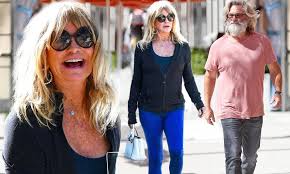 Launch the gallery above to see inside!the hollywood power couple, who have been together for more than three decades, are reportedly moving to a new mansion in nearby brentwood. Goldie Hawn Looks Ageless In Athleisure Wear As Kurt Russell Is Spotted Looking Like Santa Claus Daily Mail Online
