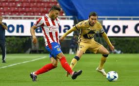 Amante de los videojuegos,me gusta ver a otros jugar para aprender de ellos. La Foto Inedita De Alexis Vega De Chivas Con La Camiseta De Pumas Mediotiempo