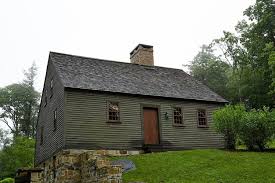 Their popularity is easy to understand. 55 Center Chimney Capes Ideas Colonial House New England Homes Primitive Houses