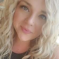 Chelsea Melton's Instagram, Twitter & Facebook