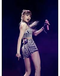 Lisa Coachella 2019 Day 1 She Is So Hot Omg Blackpink Lisa Kpop Girls Blackpink