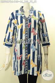 Blouse kerja wanita modern online murah *pemesanan dapat langsung menghubungi kontak di bawah ini: Blouse Batik Motif Kupu Dengan Kombinasi Garis Biru Model Lengan 3 4 Busana Batik Trendy Wanita Masa Kini Di Lengkapi Kancing Depan Bikin Penampilan Modis Dan Kekinian Bls9067c L Toko Batik Online 2021
