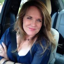 Carrie Behrens's Instagram, Twitter & Facebook