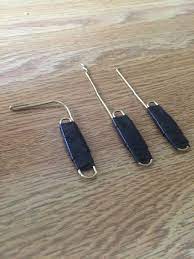 Lockpick open a door, combination, or padlock with a paperclip or bobby pin. Paper Clip Picks Https Www Reddit Com R Lockpicking Comments 2wc7k8 Ideal Set Of Rushed Improvised Lock Picks H Diy Lock Lock Picking Tools Survival Skills