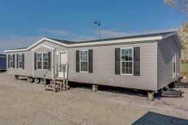 Barton 28 X 56 1493 Sqft Mobile Home Our Topeka In Sales Center Delivers Finely Built Mobile Homes To Indiana Illi Mobile Home Mobile Homes For Sale Topeka