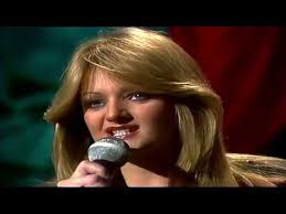 242,088 views, added to favorites 9,807 times. Bonnie Tyler It S A Heartache 1978 Youtube