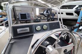 Boston whaler builds unsinkable boats.even those, like this 24 footer that are not required to be made unsinkable, are constructed with that safety feature, thanks to whaler's exclusive foam sandwich construction. Boston Whaler Outrage 22 Lengers Yachts Luxus Yacht Handler Europa