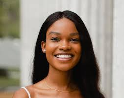 Jacqueline Drummond's Instagram, Twitter & Facebook