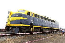 S313 Alfred Deakin By Greensleeves 94 Train Pictures Train Posters Train