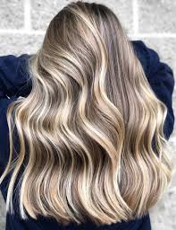 The dye in blonde haircolor is almost always cool (blue). 50 Best Blonde Hair Colors Trending For 2020 Hair Adviser