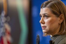 16 dead after tornadoes, floods ravage Midwest, South