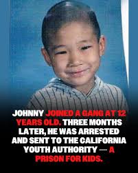 🙏🏼THREE HUNDRED incarcerated women came to hear about Jesus inside of  this prison!! Over 70 women gave their lives to Jesus!! Hundreds came up to  get prayer and confess sin! Revival filled