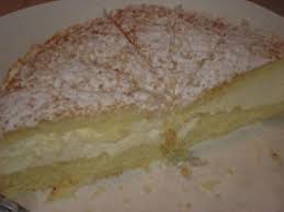 Italian Creme Cake From Sam S Club Its The Bomb Here S A Recipe Italian Cream Cakes Italian Cream Cake Recipe Lemon Creme Cake