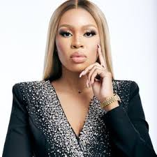 JENNY BEE (@jennybee_paris)