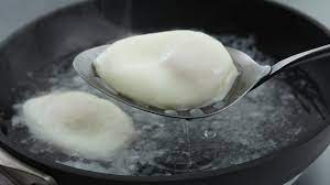 Poached Eggs Recipe Bettycrocker Com
