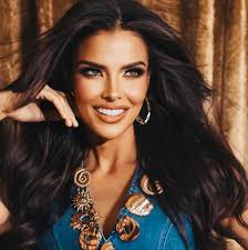 PARA MI, Dayanara Torres es la Miss Universe mas bella de PR. 😍