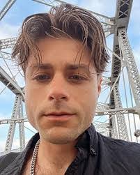 Kyle Kirkman's Instagram, Twitter & Facebook