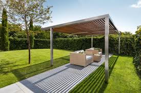 In den allerseltensten fällen harmoniert die größe der heimischen terrasse mit der größe des im sommer darauf aufgespannten. Sonnensegel Und Pergola Von Rewalux