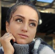 Daisy Pineiro's Instagram, Twitter & Facebook