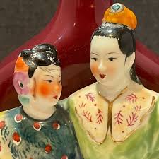 Rare Vintage Chinese Burgundy Vase People Front Porcelain Figure Figurines  9.5
